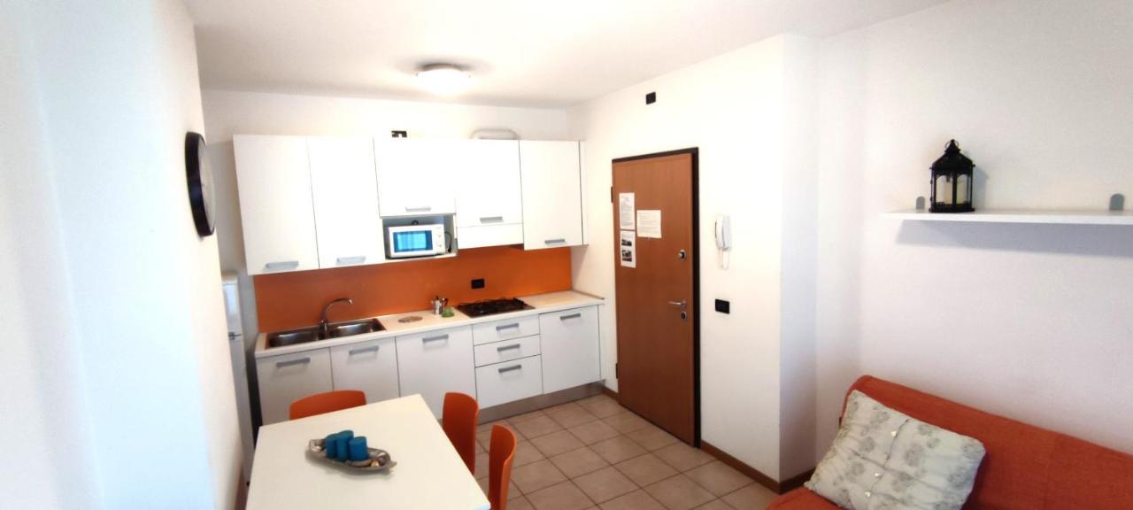 Residence Roberta Con Piscina - Agenzia Cocal Caorle Exterior photo